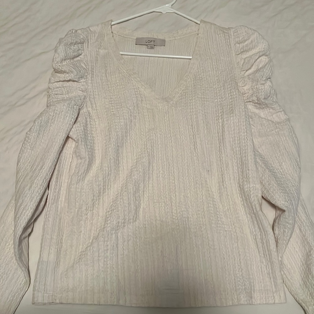 White cream ruffled top
